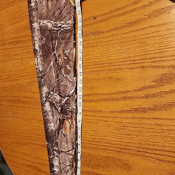 Under Armour Realtree Xtra Long Sleeved Camouflage Shirt - Picture 12 of 13